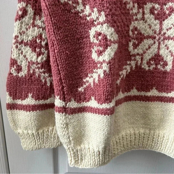 Hand Knit Fair Isle Sweater Chunky Oversized Crewneck Pullover Cream Pink Medium - Picture 7 of 16